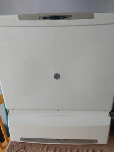 Maquina lava Louça
