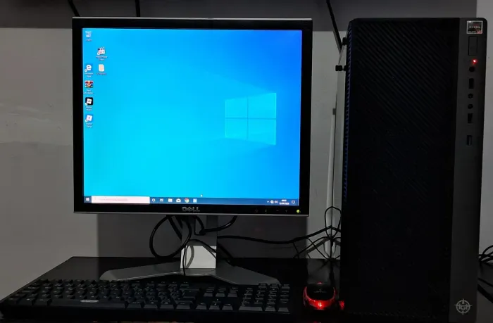 Completo completo- Core i5- 8Gb ddr3, 750Gb de HD, placa de video 2Gb, Monitor 19" , W10
