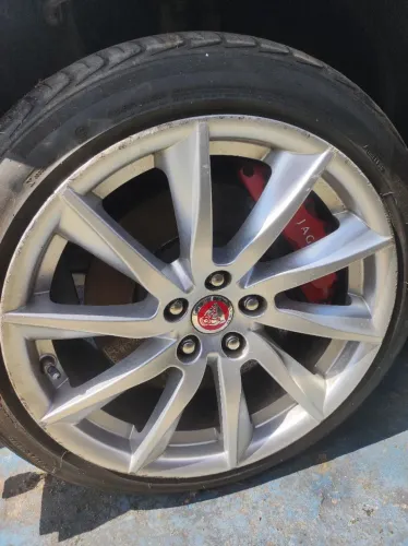 JOGO DE RODAS JAGUAR XF ARO 18 FURAÇÃO 5X108 NF E GARANTIA