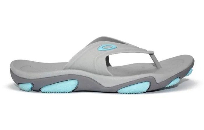 Chinelo Oakley original 