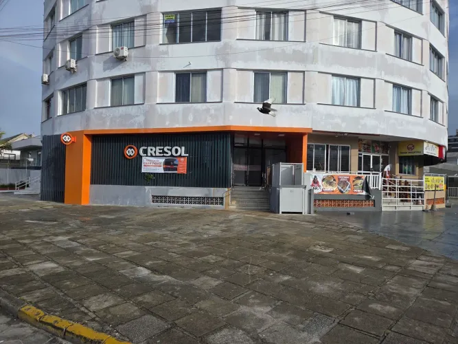 Loja comercial Av 29 de Abril