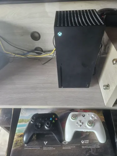 Troco XBOX SERIES X em PLAYSTATION 5 de 1tb, interessado chamar pv