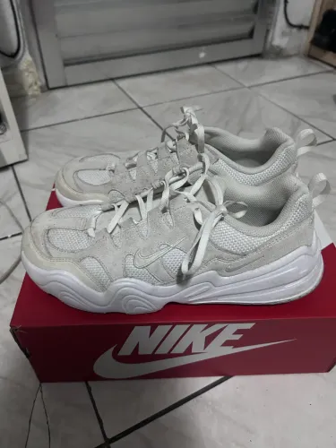 Nike Tech Hera Branco