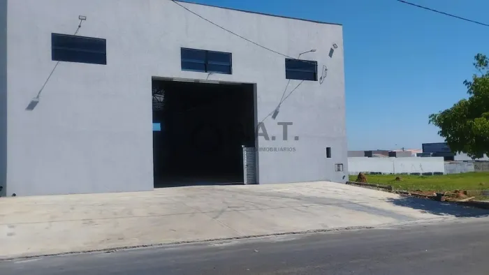 Galpão Comercial à Venda em Sorocaba-SP, Jardim Santa Marta 2 Salas, 2 Banheiros, 4 Vagas