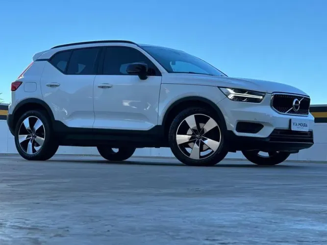 Volvo XC40 T-5 Momentum 2.0 252cv AWD 2020