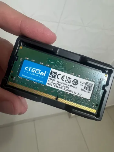Memória DDR4 Crucial 3200 mhz para notebook