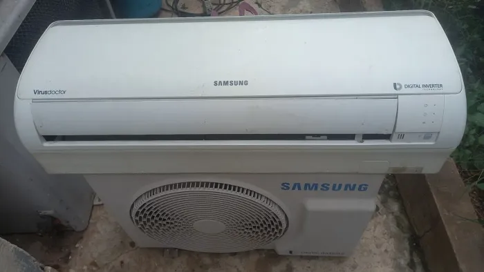 Ar condicionado Samsung inverter 9.000 BTUs R$ 700,00