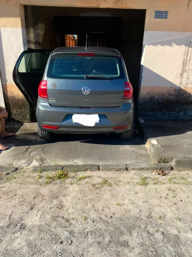 Volkswagen Fox 1.0 MI Total Flex 8V 5P 2013