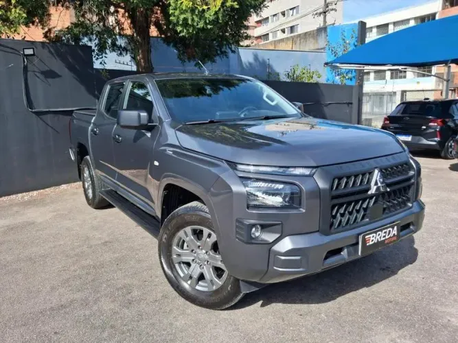 Mitsubishi TRITON GLS 2.4 CD 4X4 TB Diesel Aut. 2026