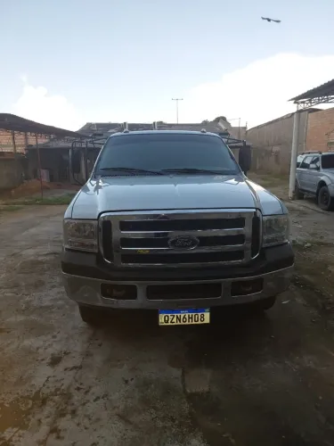Vendo F4000 super conservada