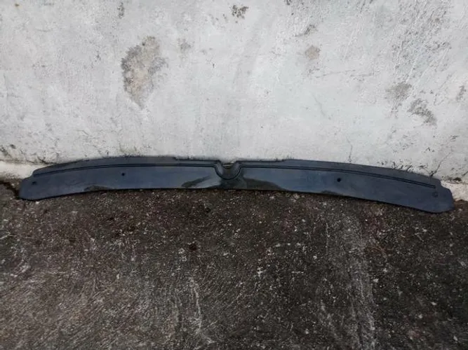 Moldura parachoque ford cargo 712 814 815