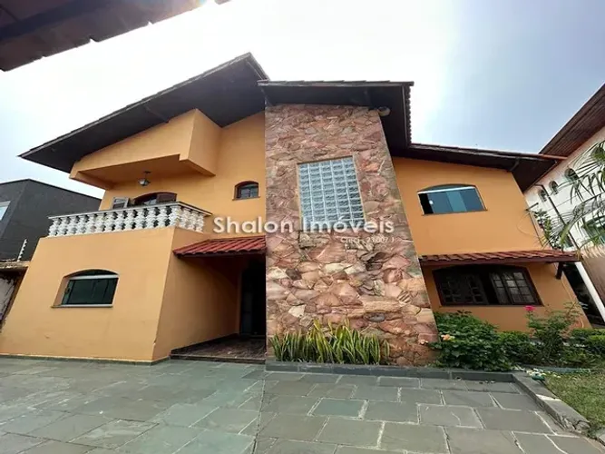 Casa Com Piscina No Bolsao De Interlagos -