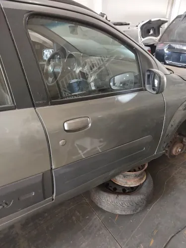 Porta Dianteira Lado Direito Fiat Uno 2013