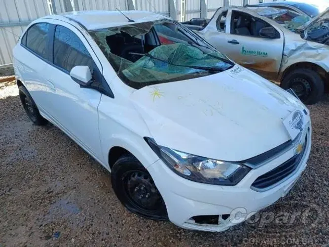 Sucata Chevrolet Onix LT 1.0 ECO 2019 Para retirada de Peças