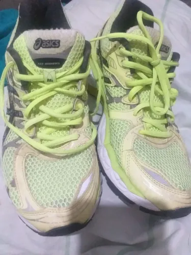 Tênis Asics 
