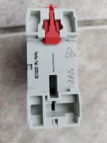 Disjuntor SDR Steck 2P 40A