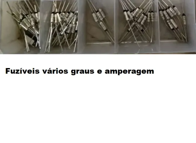 Fuzíveis de muitos graus e amperagem diferentes