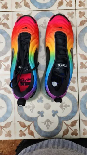Tenis Nike Air Max 720 betrue 