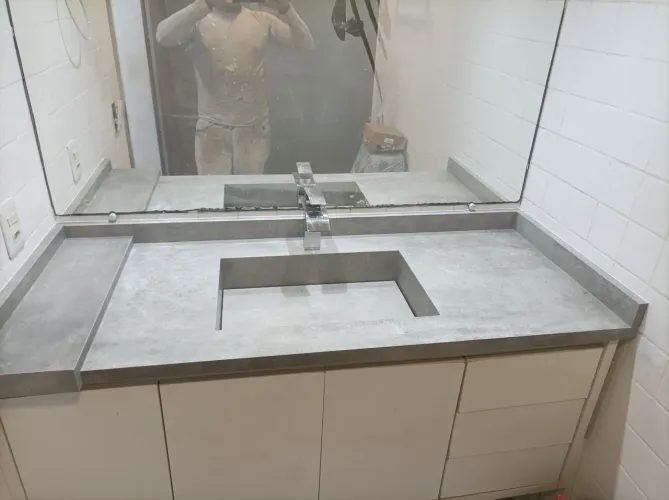 Bancada em porcelanato