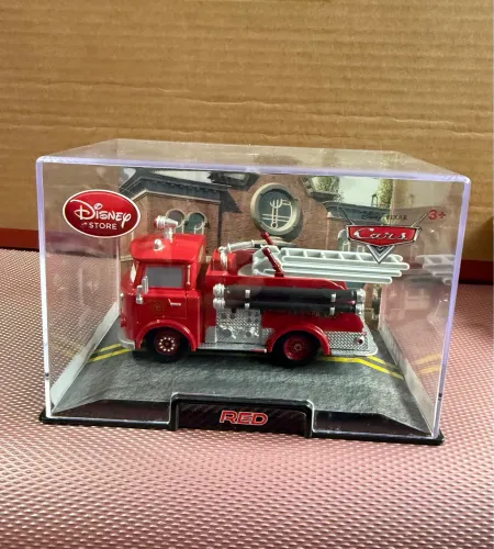 Carrinho Bombeiro Red do filme Carros da Disney Pixar