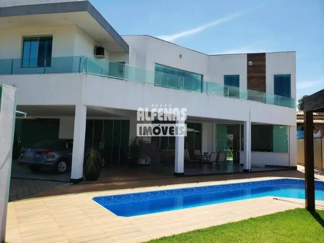 Casa à venda 5 quartos no Bairro Quintas da Jangada 2ª Seção