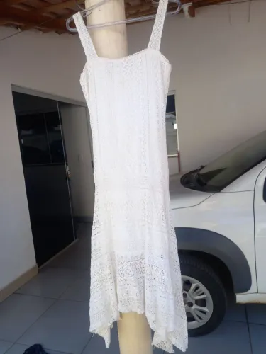 Vestido Branco em Renda - Elegância e Leveza!