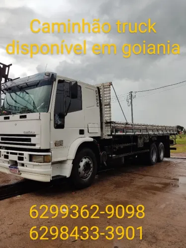 Frete fretes caminhão truck 8 metros