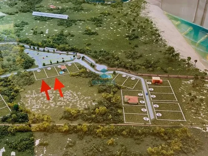 Terreno à venda no Condomínio Praia Bella, 700m² - Praia do Forte, Litoral Norte da Bahia
