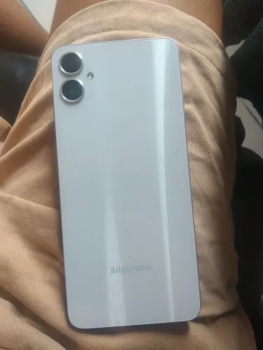 Samsung A05 128GB com caixa e nota