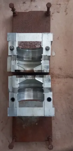 4 Moldes para injetora em alumínio e ferro (pote de gel)