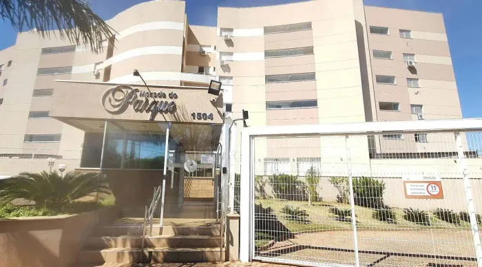 Apartamento condomínio Morada do Parque