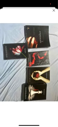 Livros Saga Crepúsculo