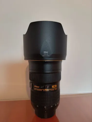 Lente Nikon 24 - 70MM F/2.8G ED AF-S como Nova