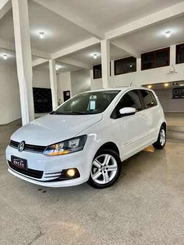 Volkswagen Fox Comfortline 1.6 Flex 8V 5P 2016
