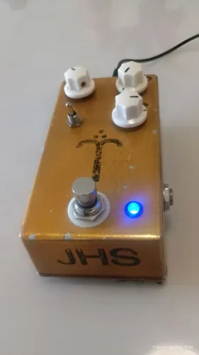 Pedal JHS Morning Glory V3 Assinado (ano 2011)