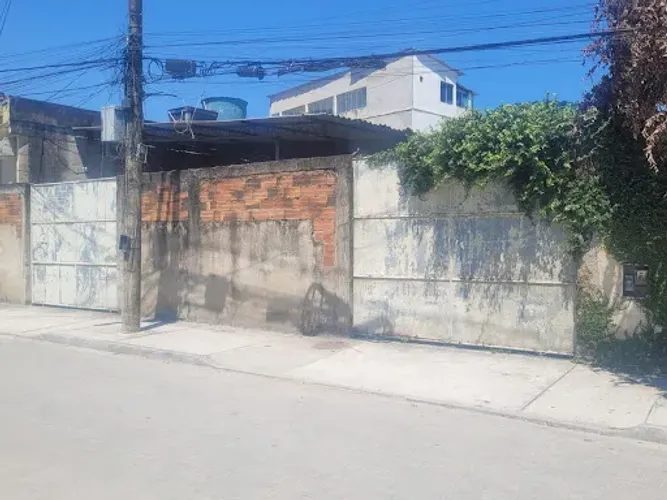 Galpão com 465 m² em Itaipu - Niterói/RJ.