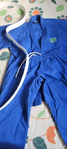 Kimono de Judô Infantil altura 1,30m e 1,40m,de 8 a 10 anos,