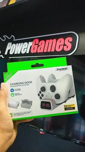 BASE CARREGADORA COM LED PARA CONTROLE XBOX