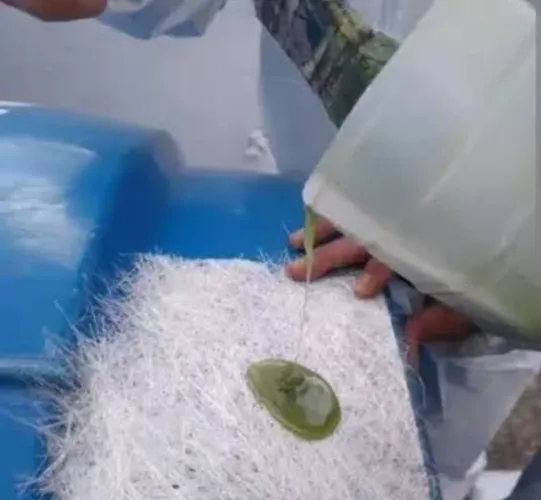 SERVIÇOS GERAIS EM FIBRA DE VIDRO chamar somente em Dracena