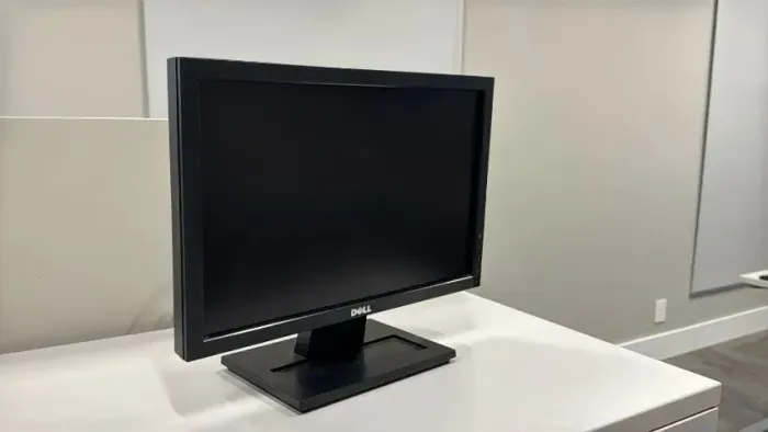 Monitor Dell 17" Polegadas Imagem HD C/ Linha - Nota Fiscal Garantia Entregamos