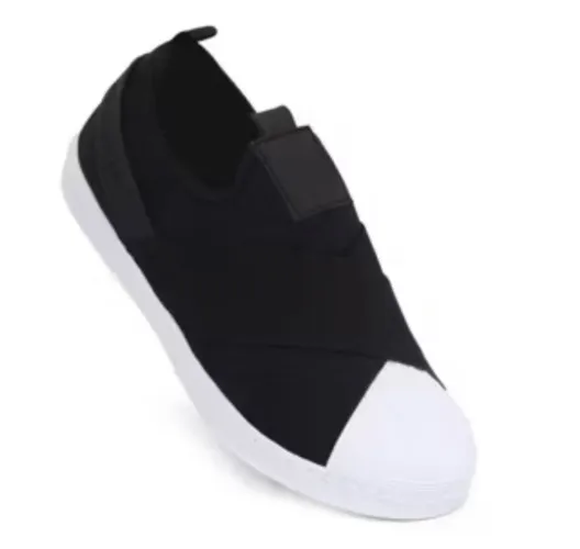 Tênis adidas slip on 