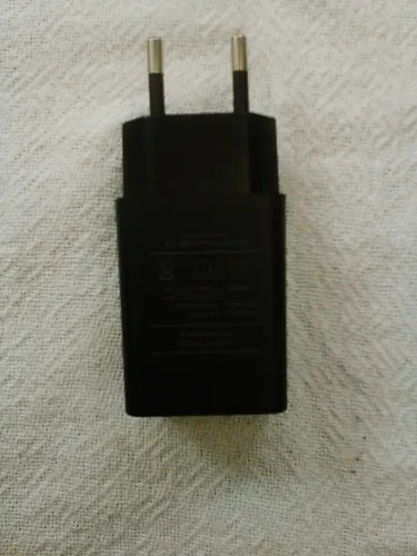 Carregador saida usb da positivo para tablet celular etc