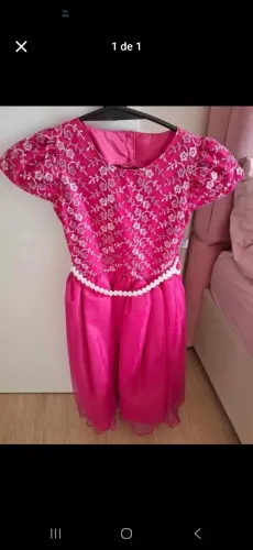 Lindo vestido menina novo