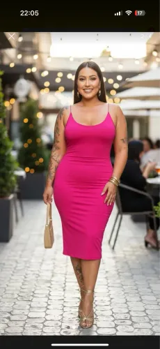 Vestido Plus size alcinha e Costa nua