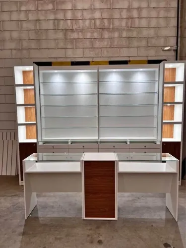 Moveis para otica em MDF - Entregues montados