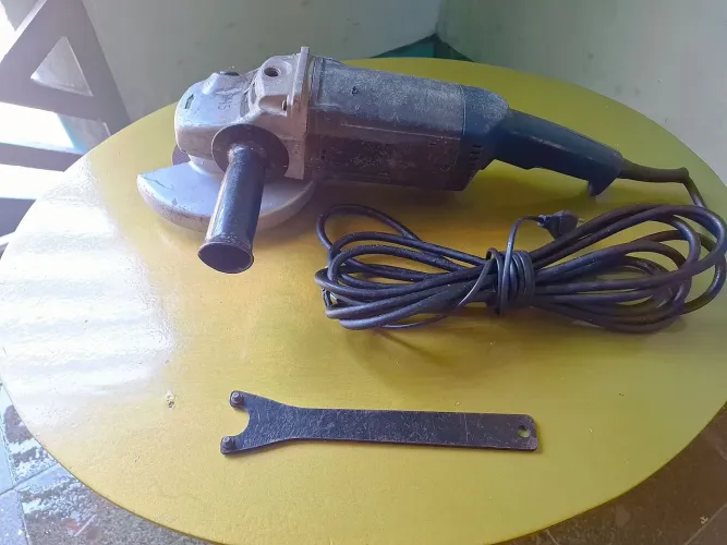 Vendo Esmerilhadeira grande