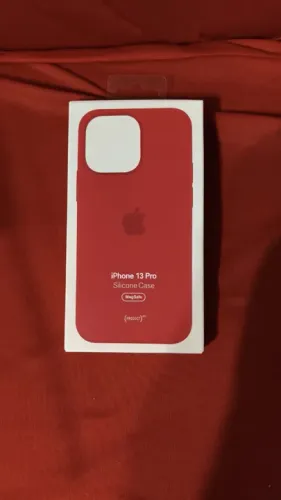 Capa Iphone 13 PRO Silicone Case (Magsafe) - Vermelha