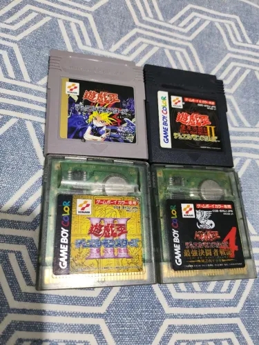 Coleção Yu-Gi-Oh para Game Boy do 1 ao 4 - Japonês