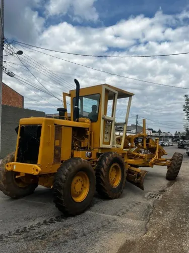 MOTONIVELADORA CATERPILLAR 120G