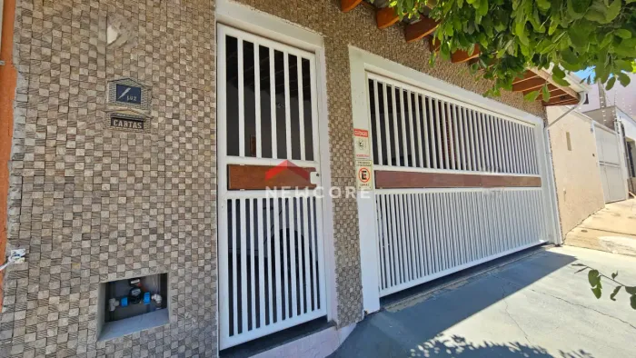 Casa em Rua Olga Benati Madeira - Jardim dos Colibris - Indaiatuba/SP